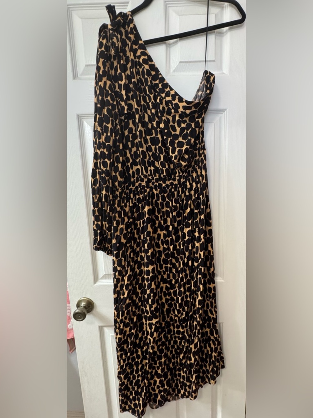 Who What Wear One-Shoulder Animal Print Dress in Black & Tan